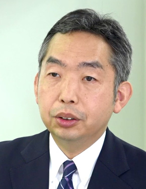 粕川敏夫弁理士